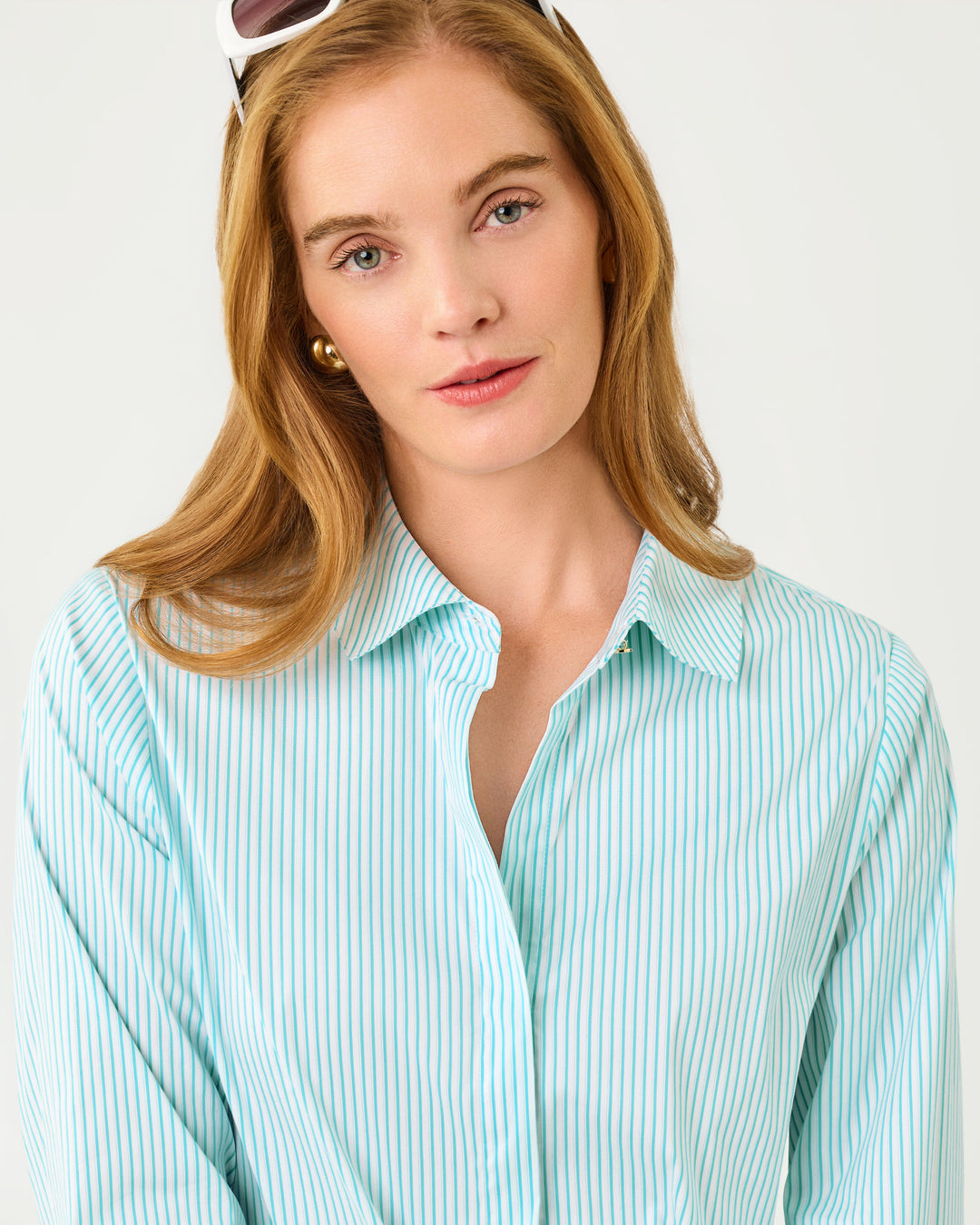 The Tie Lilly Shirt - Capri Blue Shadow Shirting Stripe