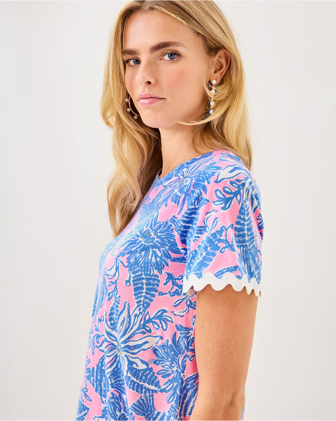 Cody Short Sleeve Dress - Conch Shell Pink Up Scale