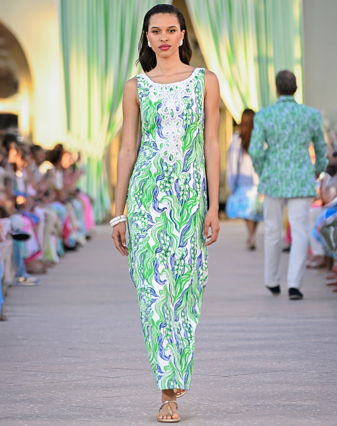 Marleigh Stretch Maxi Shift Dress - Putting Green Oversized Lilly