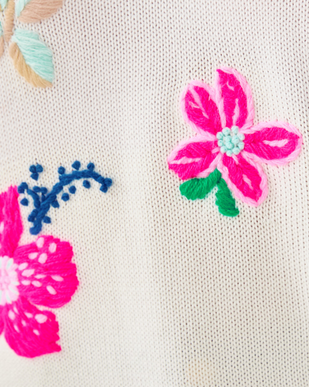 Tensley V-Neck Sweater - Coconut Endless Summer Embroidery