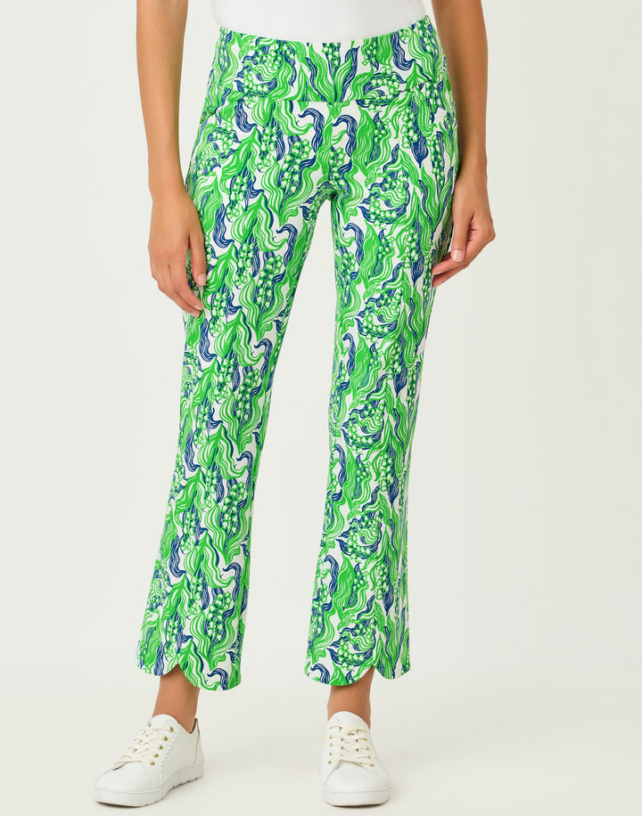 Corso Scallop Kick Flare Pant - Putting Green Lilly Of The Valley