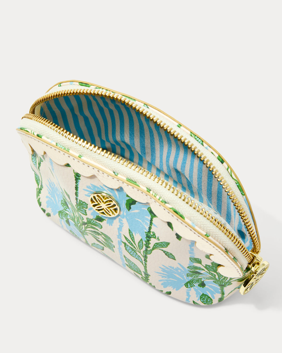 Small Scallop Pouch
