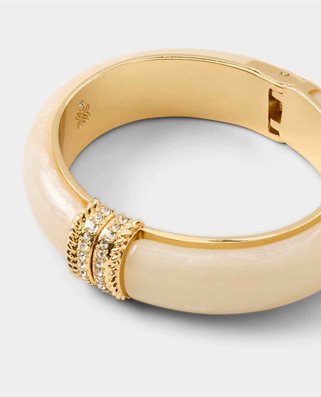 Burst Of Joy Bracelet - Resort White